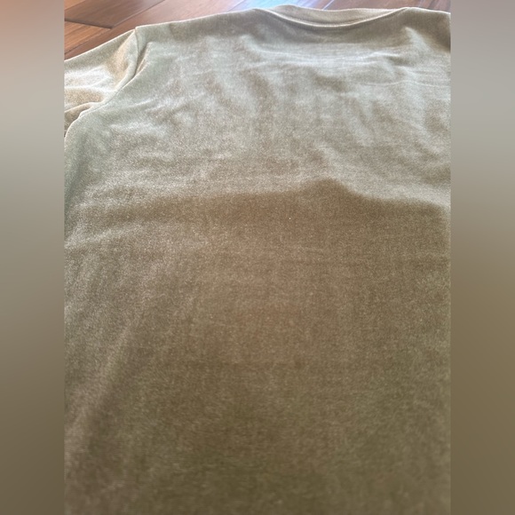 Velvet Green Victoria’s Secret PINK Short Sleeve Shirt - Picture 8 of 8